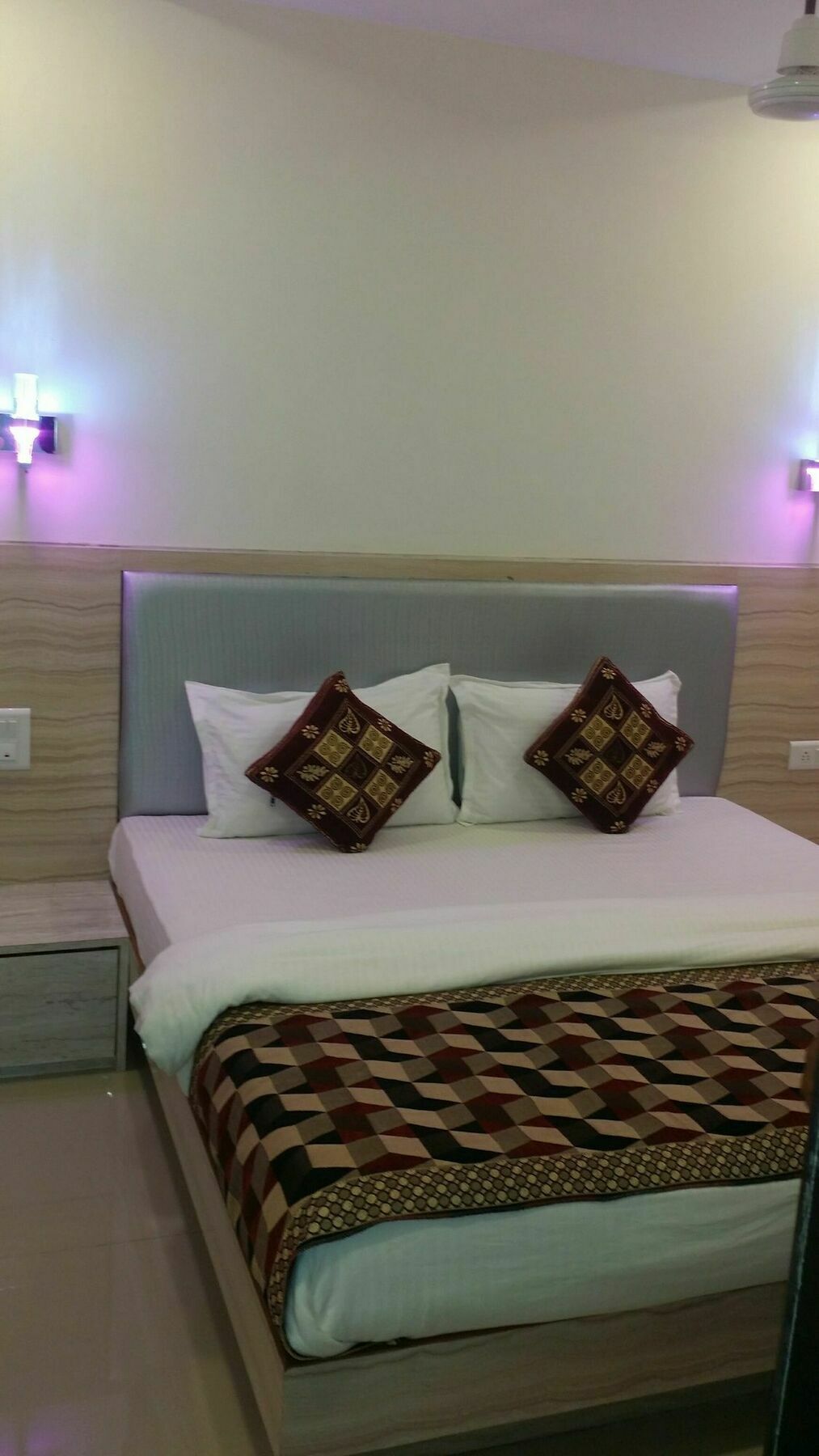 Kf Residency Hotel Mumbai Ngoại thất bức ảnh