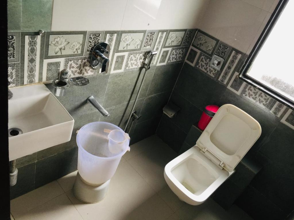 Kf Residency Hotel Mumbai Ngoại thất bức ảnh